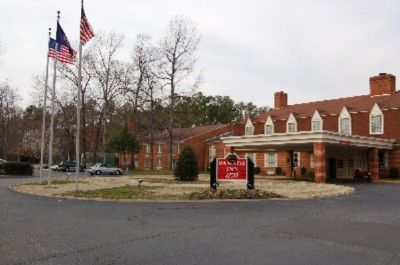 Ramada Inn 1776 Williamsburg Exterior photo